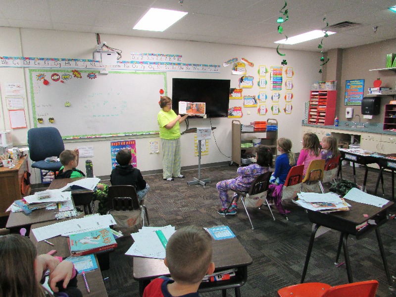 DillerOdell Elementary Students Celebrate Dr. Seuss