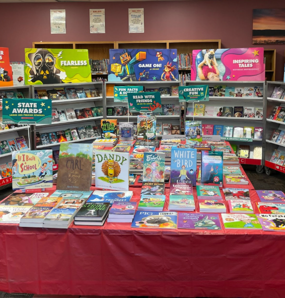 Diller-Odell - The Scholastic.Book Fair is Here!